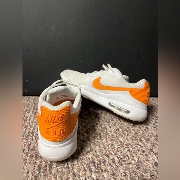 Nike Air Max Oketo - Picture 1 of 3